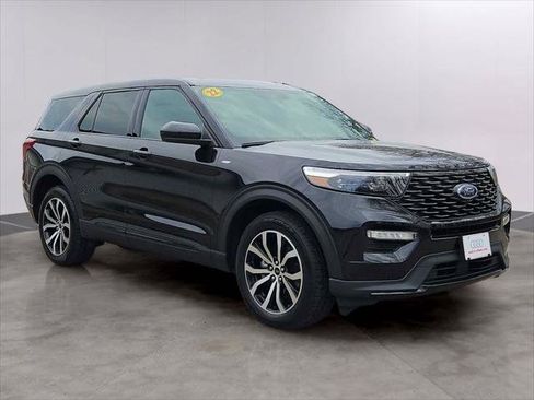 Used 2022 Ford Explorer ST-Line w/ Class IV Trailer Tow Package AWD/4WD image 11