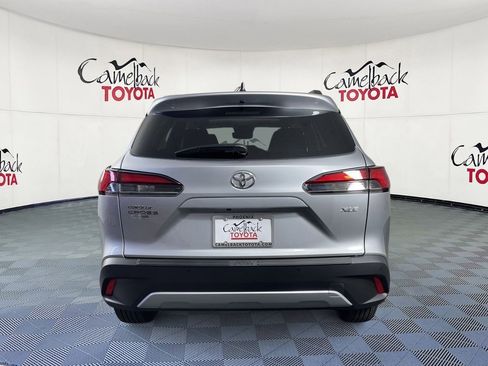 New 2026 Toyota Corolla Cross XLE image 7
