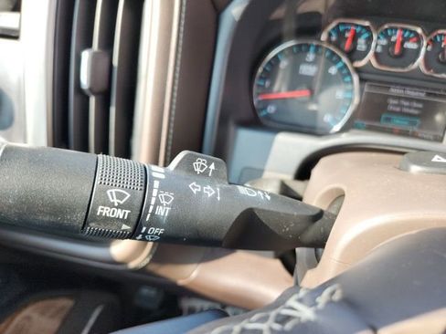 Used 2018 Chevrolet Silverado 1500 LTZ w/ Texas Edition image 30