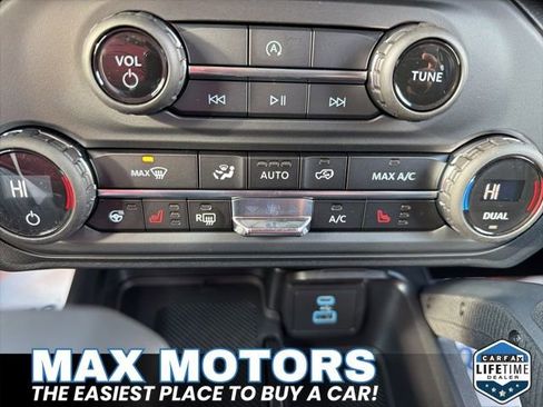 New 2025 Ford Bronco Badlands w/ Sasquatch Package image 39