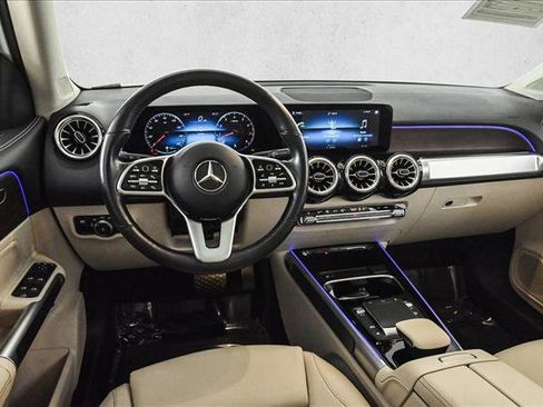 Certified 2022 Mercedes-Benz GLB 250 4MATIC image 20