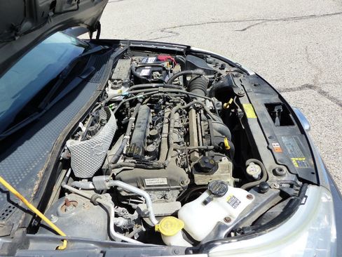 Used 2010 Ford Focus SE FWD image 16