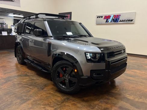 Used 2020 Land Rover Defender 110 X AWD/4WD image 1