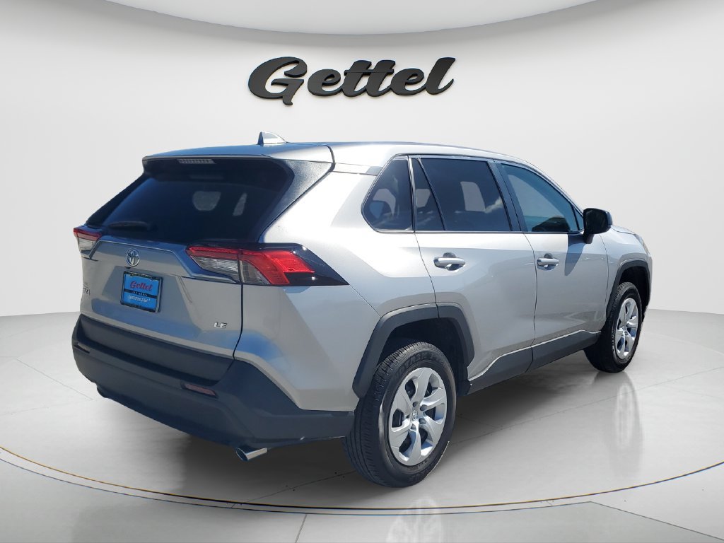 Certified 2024 Toyota RAV4 LE FWD image 5