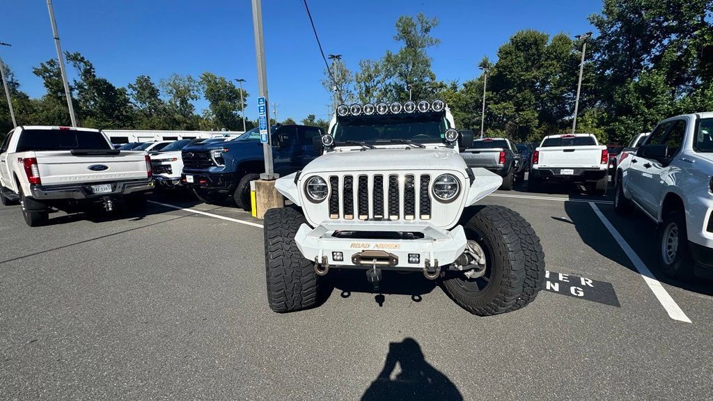 Used 2021 Jeep Gladiator Overland w/ Popular Equipment Package AWD/4WD image 2