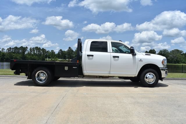 Used 2023 RAM 3500 Tradesman w/ Chrome Appearance Group AWD/4WD image 3