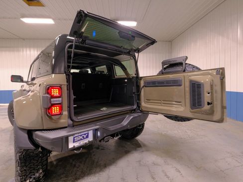 New 2025 Ford Bronco Raptor w/ Interior Carbon Fiber Pack image 22