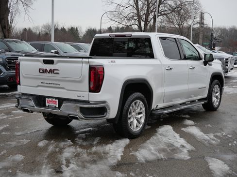 Used 2021 GMC Sierra 1500 SLT w/ SLT Premium Plus Package image 9