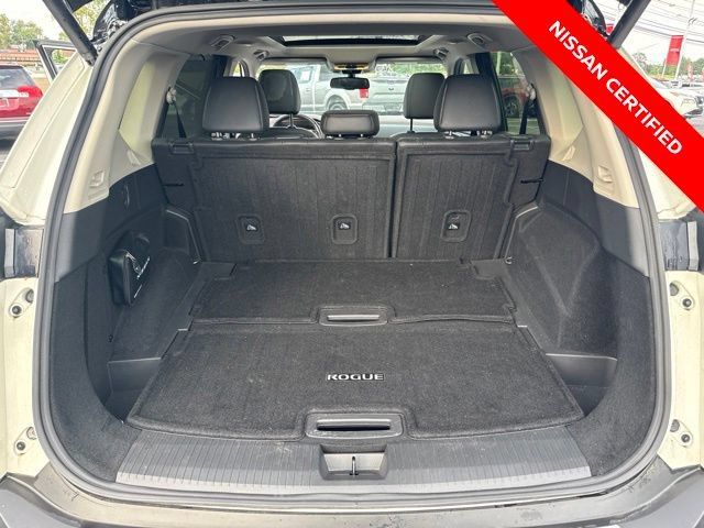 Certified 2023 Nissan Rogue SL w/ SL Premium Package AWD/4WD image 26