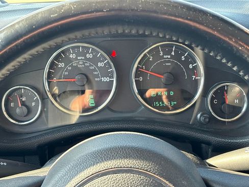 Used 2016 Jeep Wrangler Sport image 23