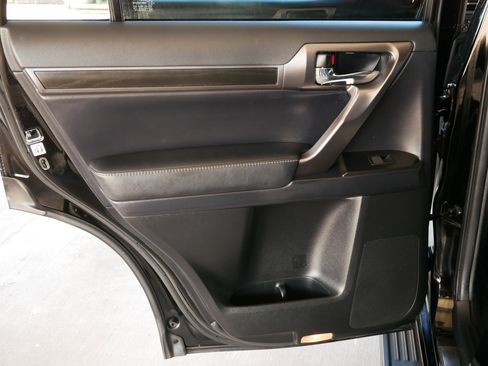 Certified 2023 Lexus GX 460 image 26