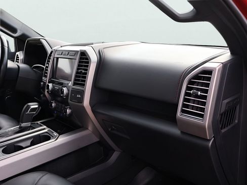 Used 2020 Ford F150 Platinum w/ Equipment Group 701A Luxury AWD/4WD image 11