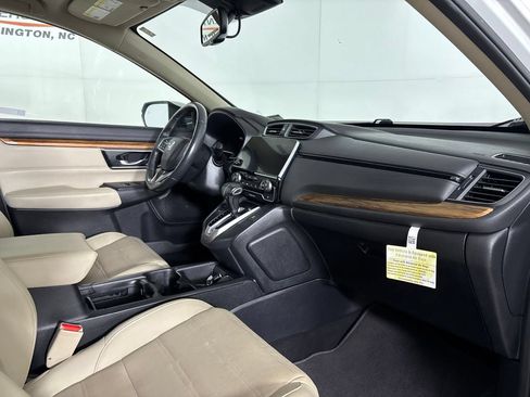 Used 2019 Honda CR-V Touring image 32