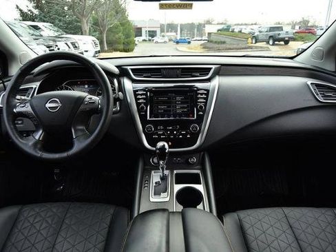 Certified 2024 Nissan Murano Platinum w/ Cargo Package image 8