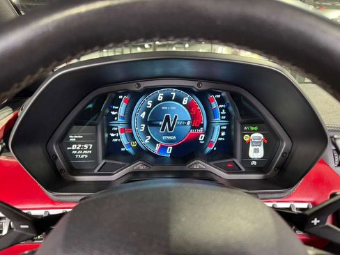 Used 2018 Lamborghini Aventador S image 29