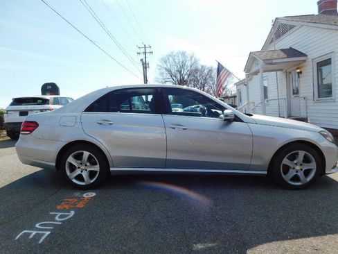 Used 2016 Mercedes-Benz E 350 4MATIC Sedan image 5