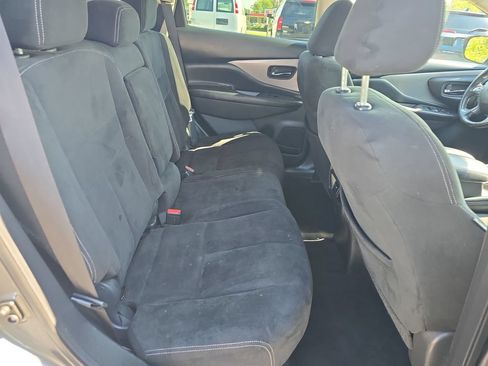 Used 2021 Nissan Murano SV FWD image 13