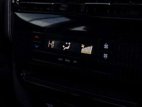 Used 2022 Jeep Wagoneer Series I w/ Premium Group I image 24