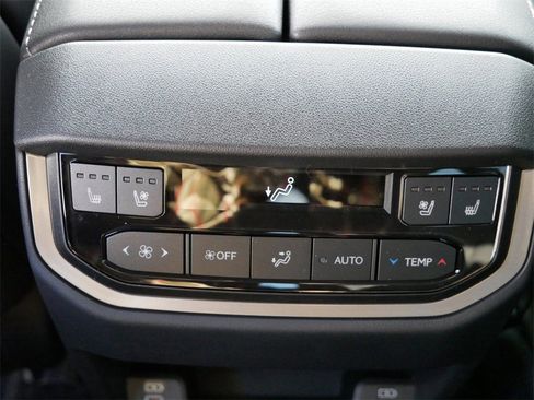 New 2026 Lexus TX 500h AWD image 11