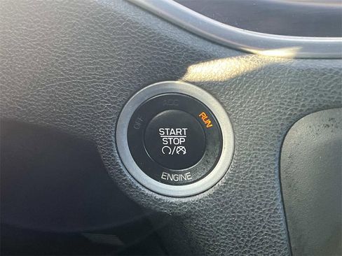 Used 2016 Dodge Charger SE w/ Popular Equipment Group image 21