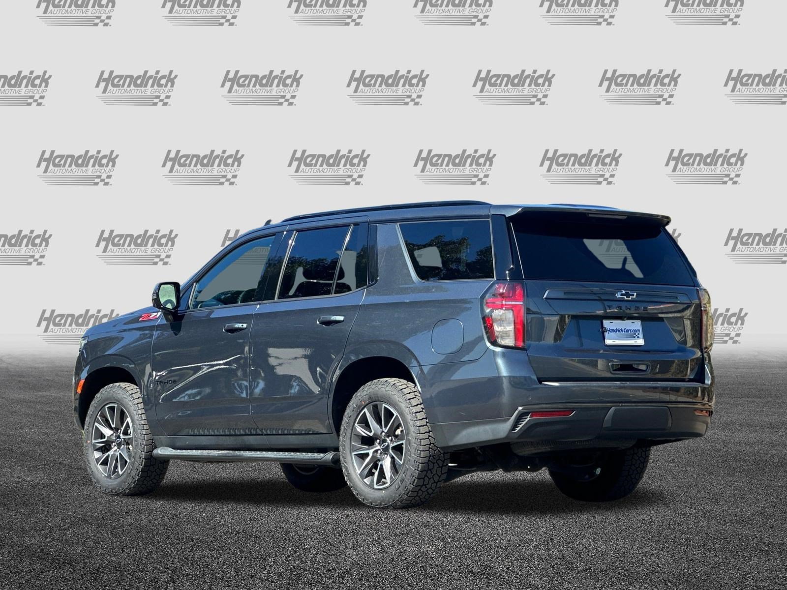 Used 2021 Chevrolet Tahoe Z71 w/ Luxury Package AWD/4WD image 7