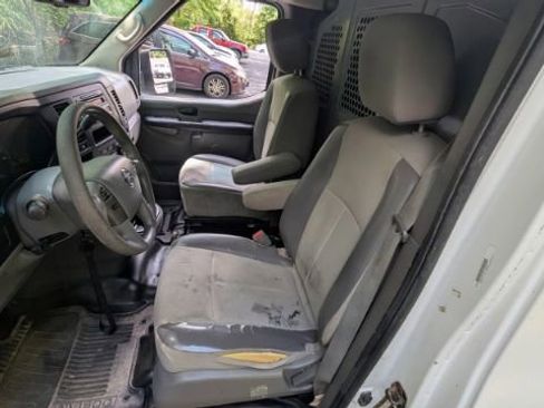 Used 2016 Nissan NV 1500 SV image 17
