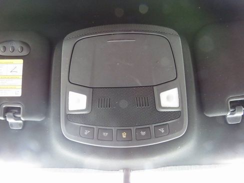 Used 2017 Lincoln MKC Select w/ Select Plus Package image 25