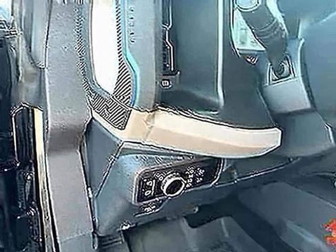 Used 2023 Ford Bronco Wildtrak AWD/4WD image 22