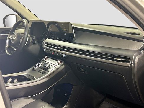 Used 2025 Hyundai Palisade SEL image 28