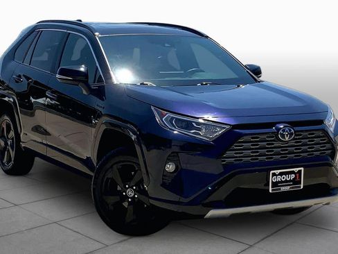 Used 2021 Toyota RAV4 XSE w/ XSE Grade Weather Package AWD/4WD image 3