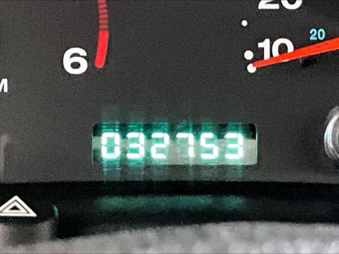 Used 2005 Jeep Wrangler X w/ Willys Edition Group AWD/4WD image 10