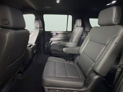 Certified 2025 Chevrolet Suburban LT w/ Comfort Package RWD image 26