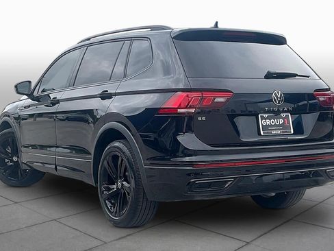 Used 2023 Volkswagen Tiguan SE R-Line FWD image 12