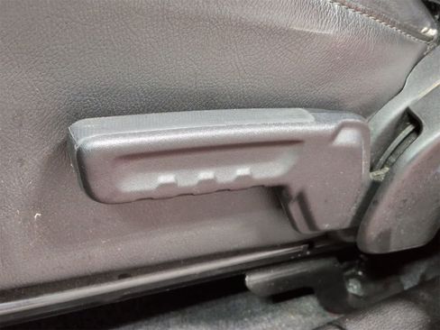 Certified 2021 Jeep Gladiator Overland w/ Popular Equipment Package image 18