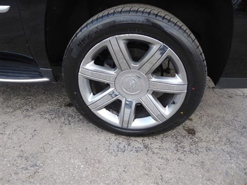 Used 2020 Cadillac Escalade ESV Luxury image 24