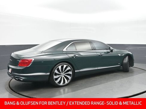 Used 2022 Bentley Flying Spur V8 AWD/4WD image 3