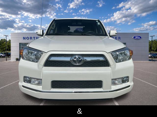 Used 2011 Toyota 4Runner SR5 w/ Convenience Pkg RWD image 3
