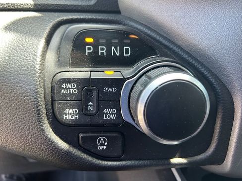 Used 2022 RAM 1500 Big Horn AWD/4WD image 23