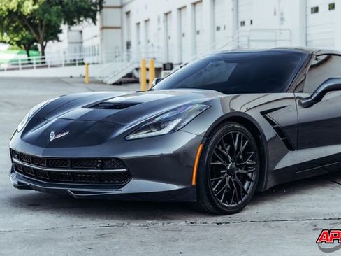 Used 2017 Chevrolet Corvette Stingray Coupe RWD image 39