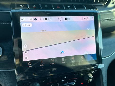 New 2025 Jeep Grand Cherokee L Limited w/ Black Appearance Package image 18