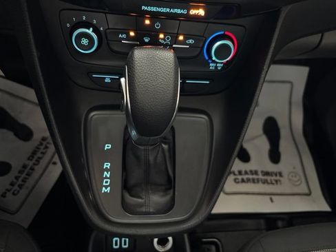 Used 2020 Ford Transit Connect XL FWD image 34