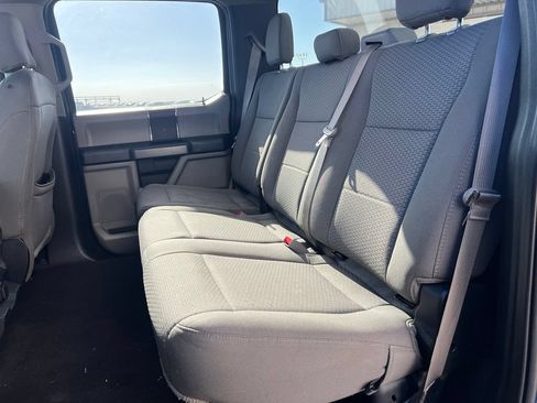Used 2019 Ford F150 XLT AWD/4WD image 11