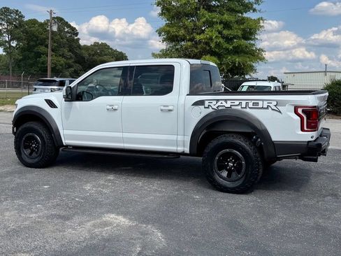 Used 2018 Ford F150 Raptor w/ Equipment Group 802A Luxury AWD/4WD image 5