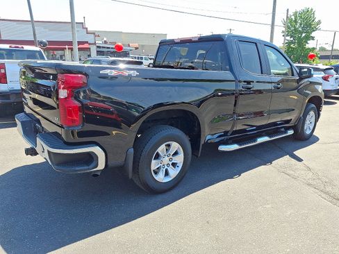 Used 2021 Chevrolet Silverado 1500 LT AWD/4WD image 4