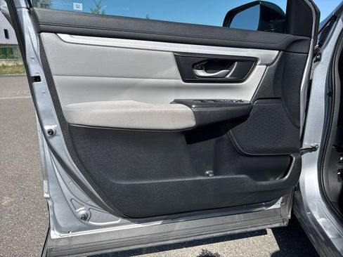 Used 2018 Honda CR-V LX image 20