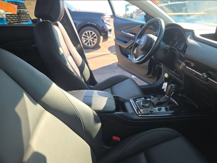 Used 2025 MAZDA CX-30 AWD 2.5 S w/ Preferred Package image 7