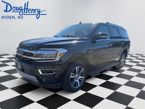 Used 2024 Ford Expedition Limited image 1