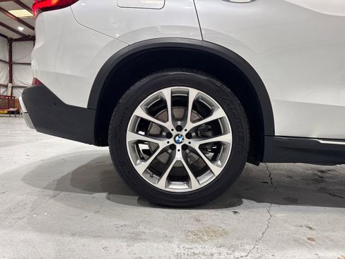 Used 2019 BMW X5 xDrive40i w/ Executive Package AWD/4WD image 79