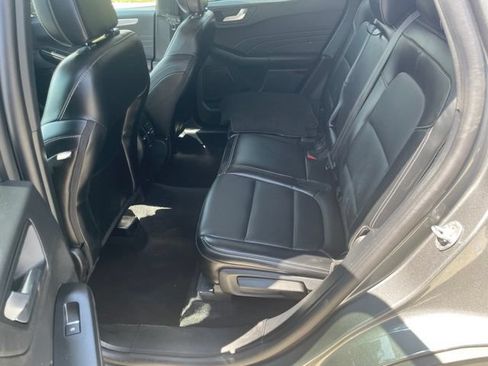 Used 2025 Ford Escape Platinum AWD/4WD image 14