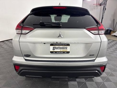 Used 2023 Mitsubishi Eclipse Cross LE AWD/4WD image 28